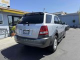 Used 2005 Kia Sorento EX w/ Luxury Pkg image 5