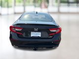 Used 2018 Honda Accord Sport image 4