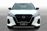 Used 2023 Nissan Kicks S image 3