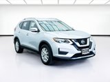 Used 2019 Nissan Rogue SV image 3