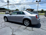 Used 2016 Chrysler 300 C image 4