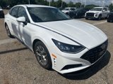 Certified 2022 Hyundai Sonata SEL w/ Cargo Package image 2