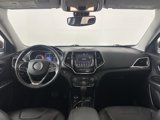 Used 2019 Jeep Cherokee Limited image 3