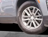 Used 2023 Chevrolet Traverse LT image 3