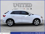Used 2019 Audi Q3 2.0T Premium w/ Convenience Package image 2