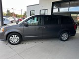 Used 2017 Dodge Grand Caravan SE w/ Power Window Group image 4