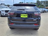Used 2021 Jeep Compass Latitude w/ Convenience Group image 3
