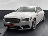 Used 2018 Lincoln Continental Select image 3
