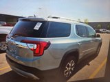 Used 2023 GMC Acadia SLE image 3