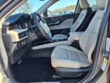 New 2025 Lincoln Corsair Reserve image 3