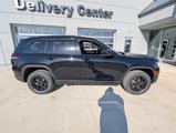 New 2025 Jeep Grand Cherokee Altitude image 4