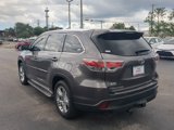 Used 2016 Toyota Highlander Limited image 4