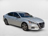 Used 2022 Nissan Altima 2.5 SR image 3