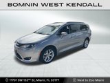 Used 2017 Chrysler Pacifica Touring-L w/ Tire & Wheel Group image 2