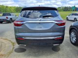 Used 2021 Buick Enclave Essence image 4