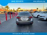 Used 2020 Nissan Versa SR image 4