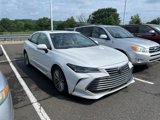 Used 2019 Toyota Avalon Limited image 2