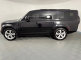 Used 2024 Land Rover Defender 130 X-Dynamic SE image 2
