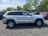 Used 2011 Jeep Grand Cherokee Laredo image 3