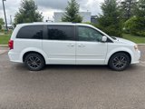 Used 2016 Dodge Grand Caravan SXT image 4
