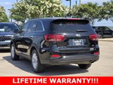 Certified 2019 Kia Sorento L image 3