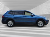 Used 2018 Volkswagen Tiguan S image 2