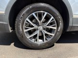 Used 2020 Volkswagen Tiguan SE image 6
