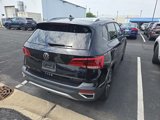 Used 2022 Volkswagen Taos SE image 2