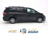 Used 2018 Toyota Sienna XLE Premium image 2
