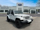 Used 2016 Jeep Wrangler Unlimited Sahara w/ Connectivity Group image 3