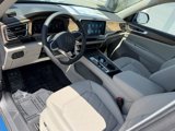 New 2025 Volkswagen Atlas SE image 2