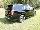 Used 2023 Chevrolet Suburban LT w/ Luxury Package image 5