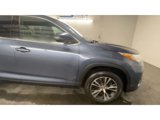 Used 2019 Toyota Highlander LE image 2