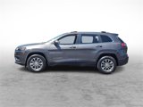 Used 2019 Jeep Cherokee Latitude Plus image 2