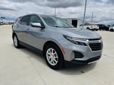 Used 2023 Chevrolet Equinox LT image 2