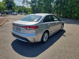 Used 2020 Toyota Corolla LE image 4