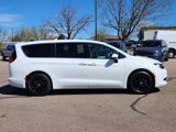 Used 2022 Chrysler Voyager LX image 2