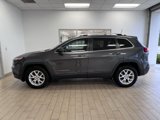 Used 2016 Jeep Cherokee Latitude w/ Safety/Convenience Group image 3