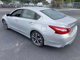 Used 2016 Nissan Altima 2.5 SR image 2
