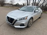 Used 2021 Nissan Altima 2.5 SV image 3