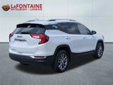 Used 2023 GMC Terrain SLT image 5
