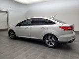 Used 2018 Ford Focus SE w/ SE Appearance Package image 3