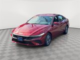 Used 2024 Hyundai Elantra SEL image 3