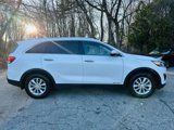 Used 2018 Kia Sorento LX image 4