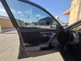 Used 2014 Nissan Altima 2.5 SV w/ Convenience Package image 4