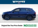 Used 2022 Volkswagen Tiguan SE image 2