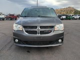 Used 2017 Dodge Grand Caravan SXT image 2