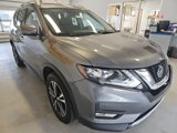 Used 2020 Nissan Rogue SV image 3