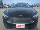 Used 2016 Ford Fusion SE image 3