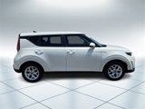 Used 2023 Kia Soul LX w/ LX Technology Package image 3